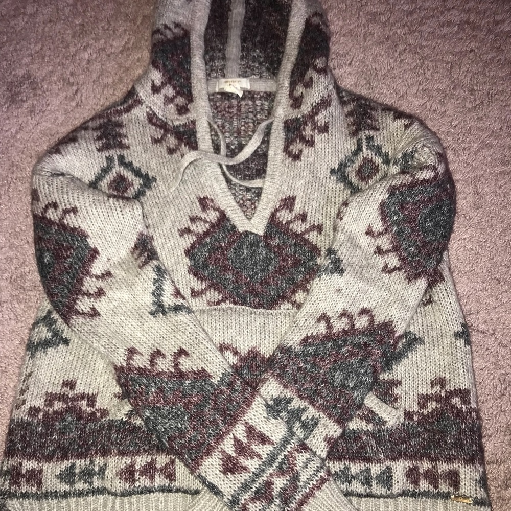 Long sleeve sweater
